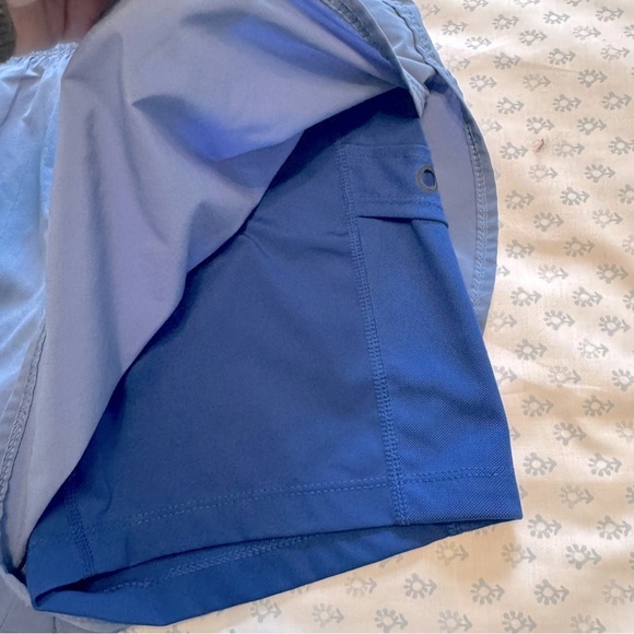 Nike Women's Blue Athletic Size Medium Shorts - Picture 7 of 7